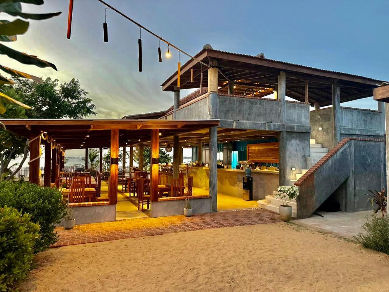 Arasi Resort Калпития Экстерьер фото