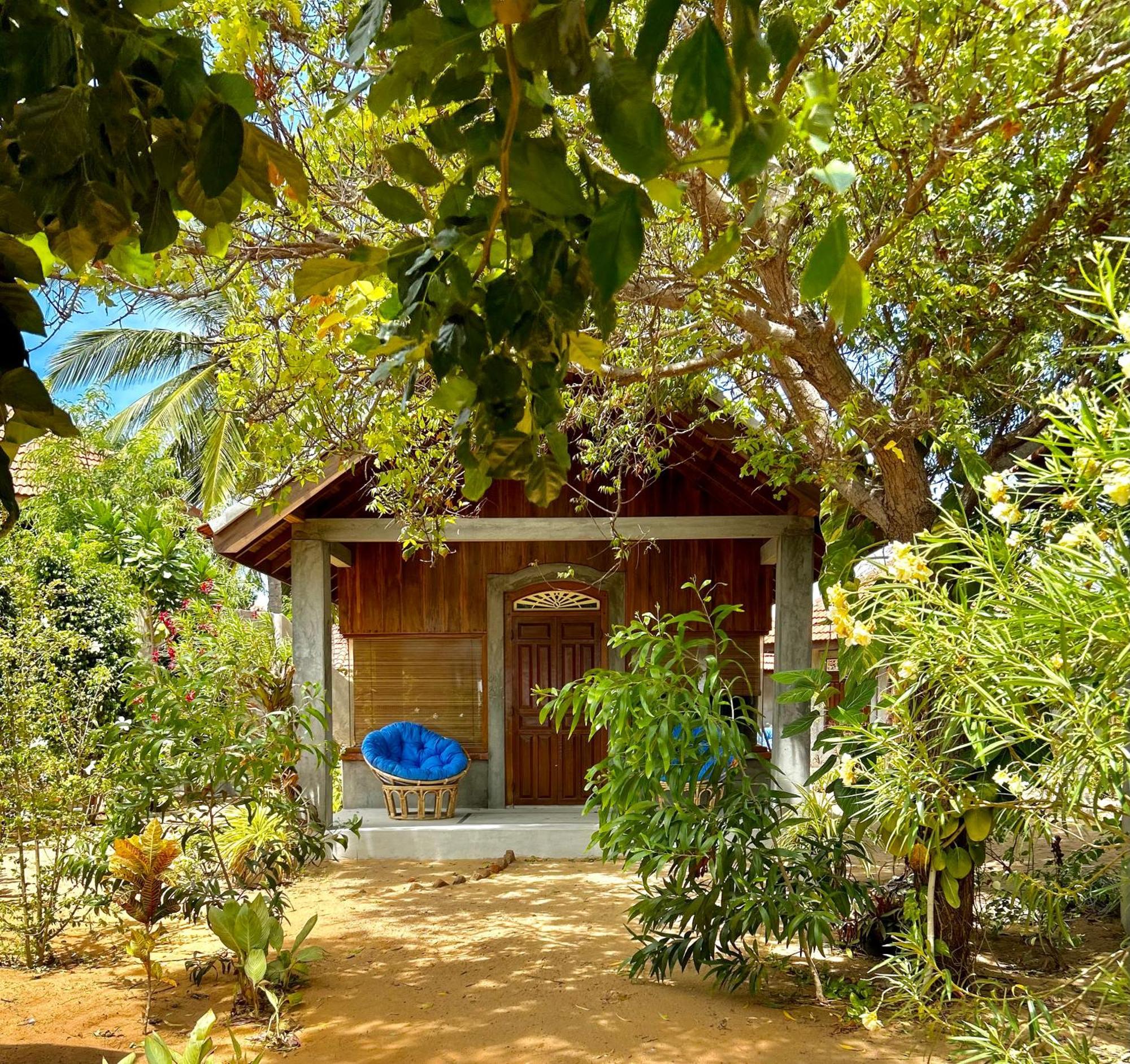 Arasi Resort Калпития Экстерьер фото